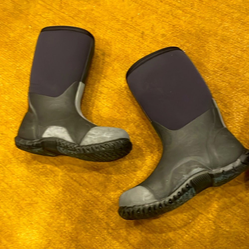 Youth Classic High Bogs Winter Boots